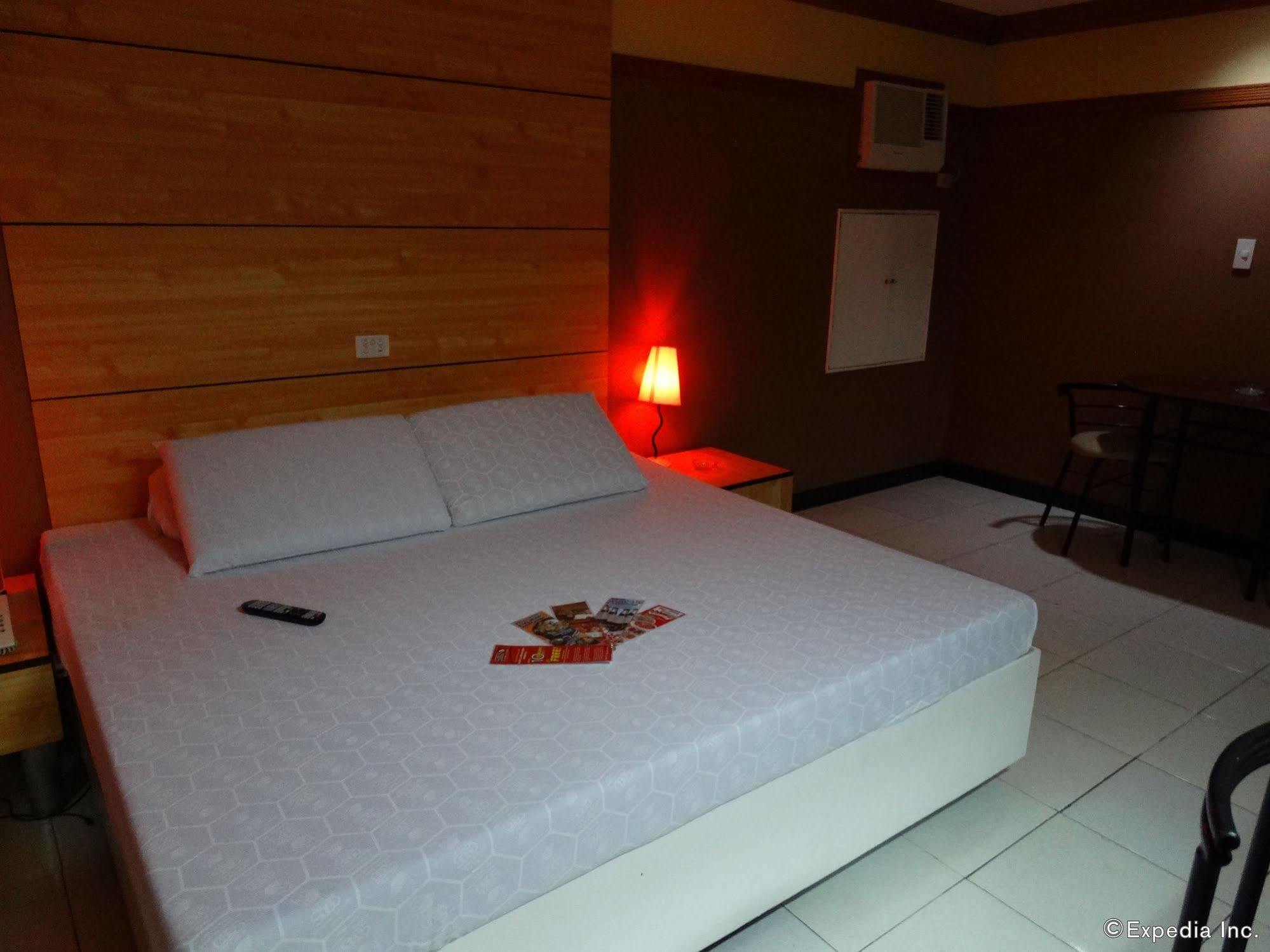 Hotel Sogo Quirino Manila Zewnętrze zdjęcie
