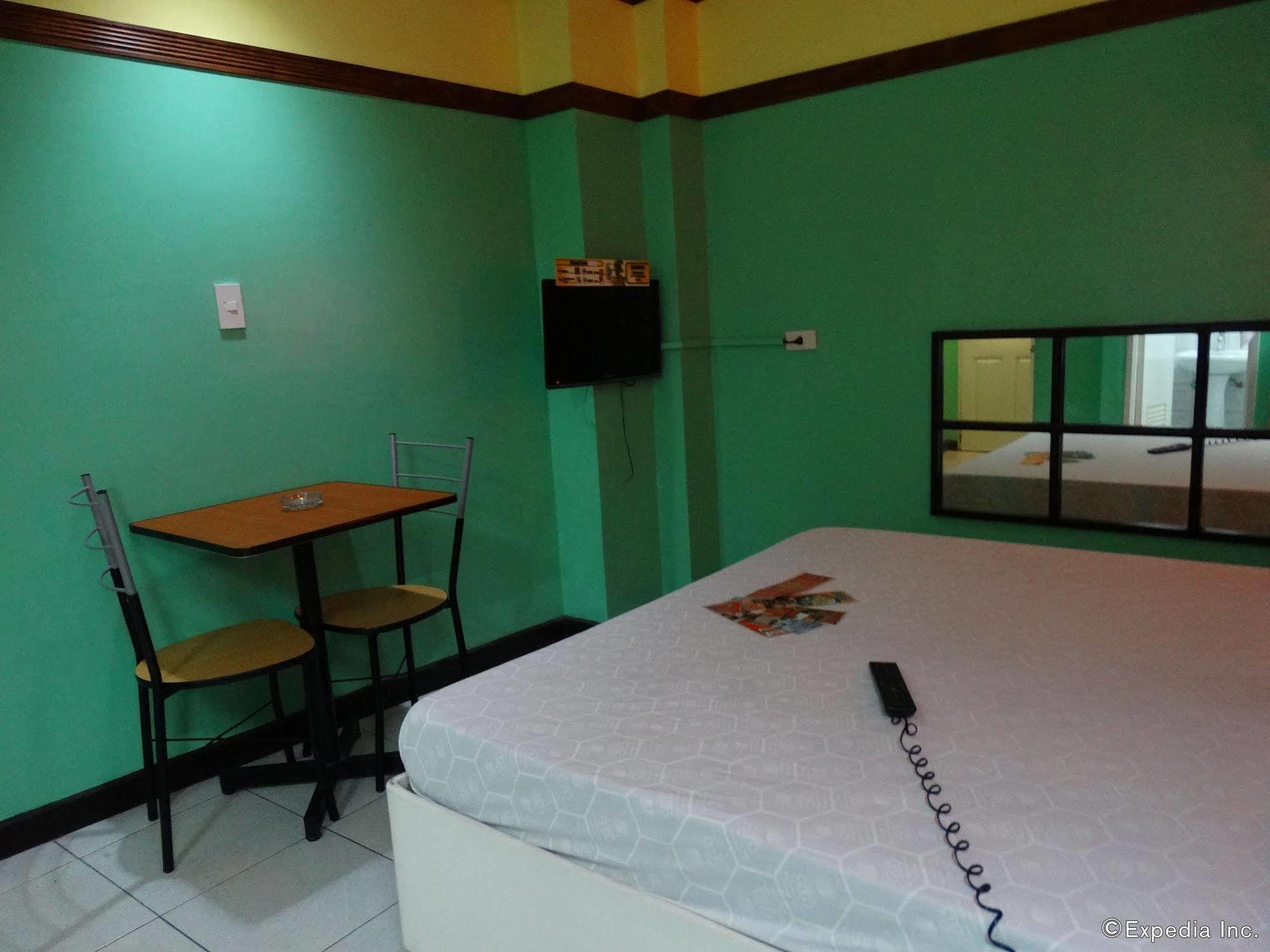Hotel Sogo Quirino Manila Zewnętrze zdjęcie